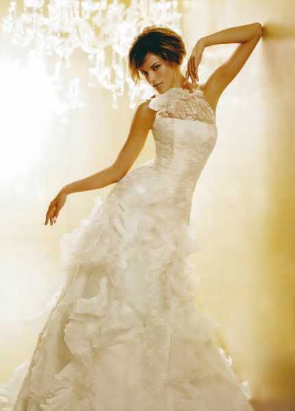 Ziccy: Alessandra Ambrosio Sexy Wedding dress